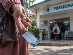 UHC dan Tanggung Jawab Negara: Siapa Membiayai Siapa?