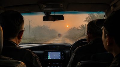 20 Jam dalam Satu Mobil Bersama Pendiri CUKK: Perjalanan Pontianak–Ketapang Pergi-Pulang dalam Selimut Asap, 24 dan 26 September 2026
