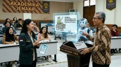 Akademika Jenaka: Ketika Dosen, Mahasiswa, dan Mesin Saling Menguji