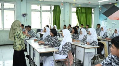 Mulai 2027 Rekrutmen CPNS Guru untuk 464.856 Formasi, Penugasan mulai 2028