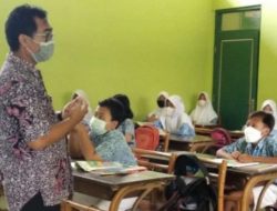 Kemenag Usul 3 Skema Gaji Layak, 655.622 Guru Masih Non-ASN