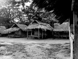 Tatkala  Kean Santang Bertemu dengan Ayahnya Prabu Siliwangi di Hutan Sancang