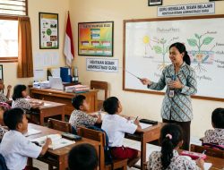 Jangan Jadikan Guru dan Dosen Tenaga Administrasi: Biarkan Guru Mengajar, Biarkan Dosen Menjalankan Tridarma