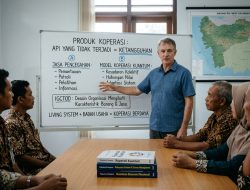 Ketika Paul Menemukan Bahwa yang Dijual Koperasi Bukan Api, Melainkan Ketiadaan Api