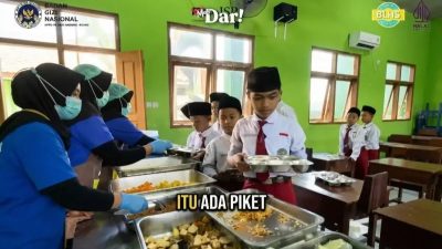 Guna Perbaiki Kualitas, BGN Uji Coba MBG Prasmanan di Sejumlah Sekolah