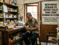 Menyimpan Dendam Itu Seperti Toilet yang Tidak Pernah di-Flush