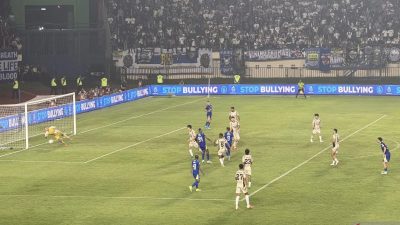 Ditahan Imbang Dewa United, Gol Marc Klok Selamatkan Maung Bandung dari Kekalahan 