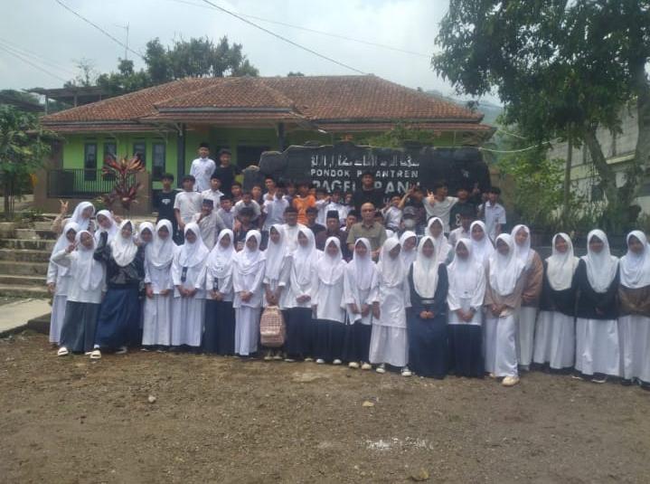 Relawan PANI